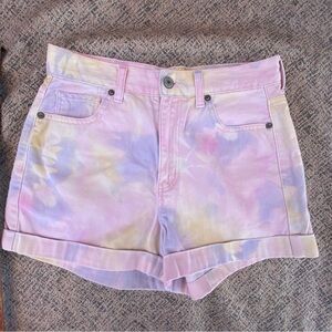 American Eagle High Rise Mom Shorts Tie Dye size 4 27